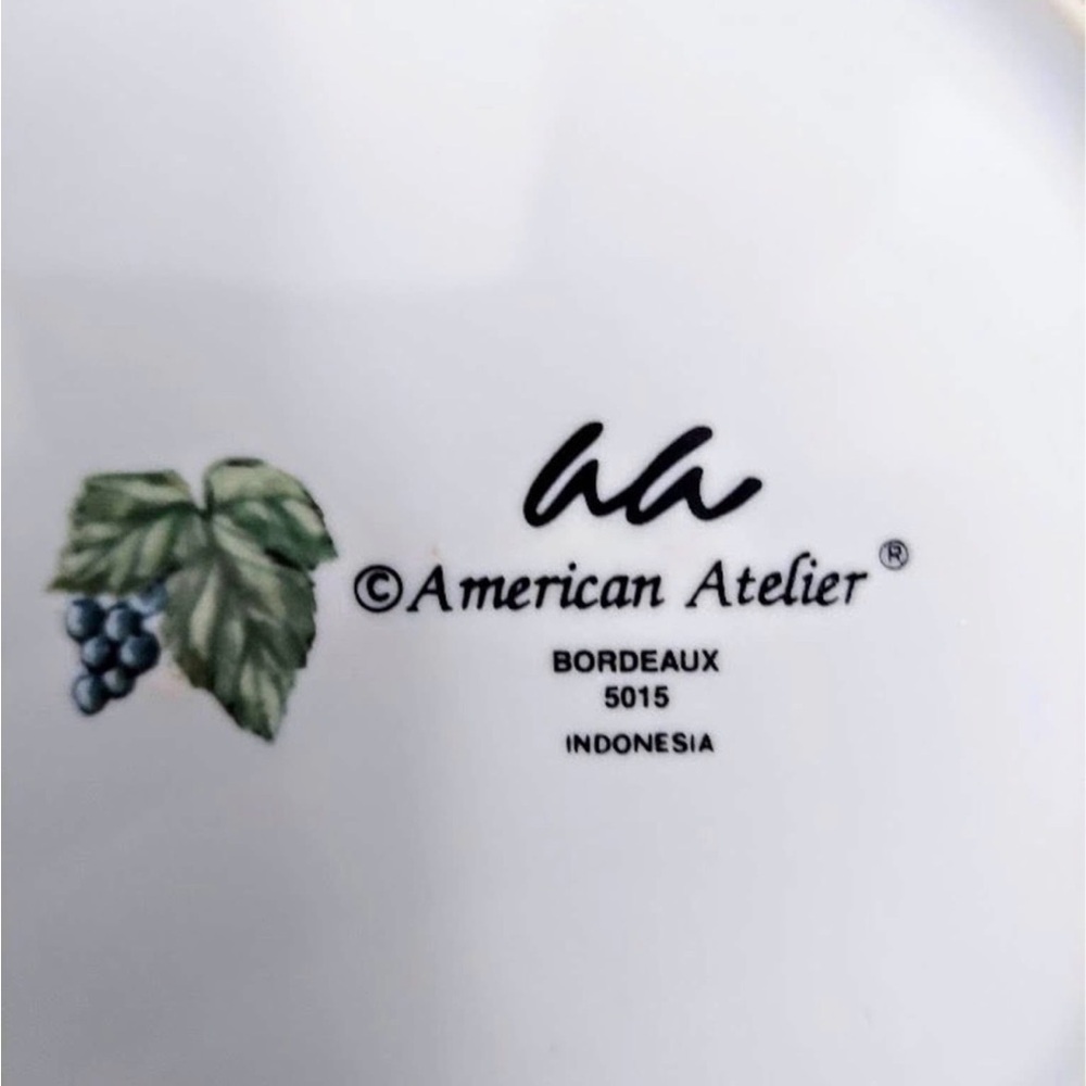 A set of four vintage of Bordeaux American Atelier Plates